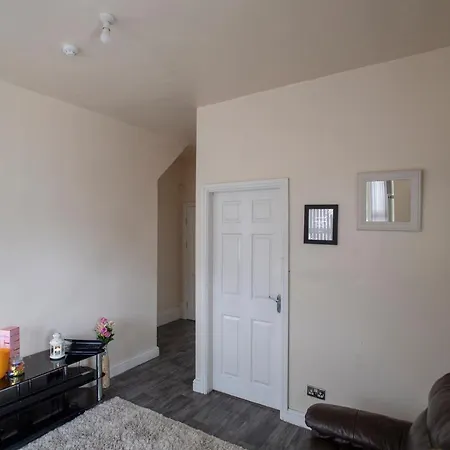Comfy In Leeds Near Motorway & City *