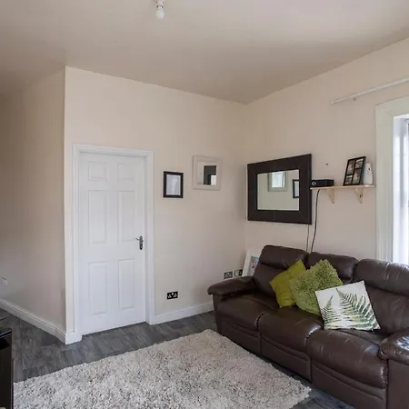 Comfy In Leeds Near Motorway & City Hébergement de vacances *